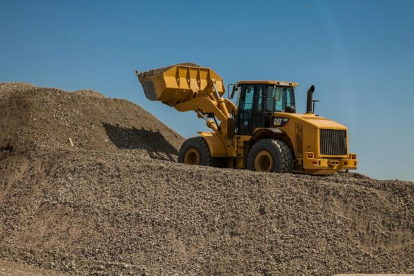 Heavy Machinery and Industrial Items - Image 3
